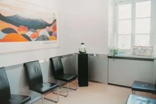 Wartebereich der Zahnarztpraxis Dr. Sebastian Dittrich